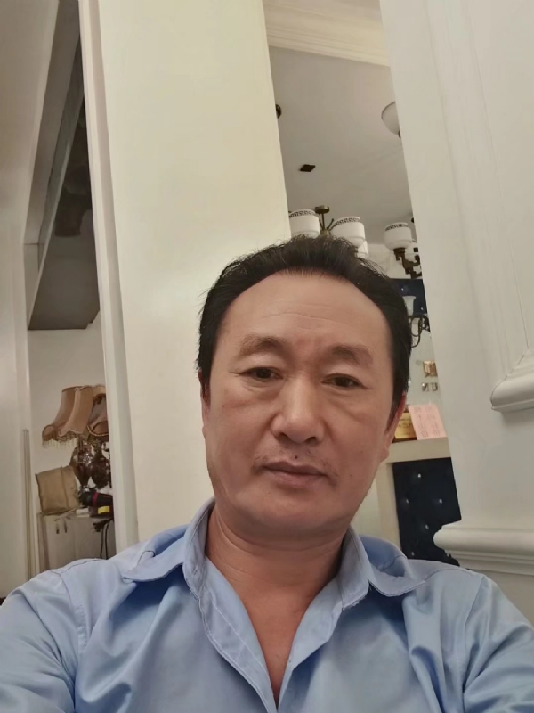 青松的第一张照片--温州中老年相亲网