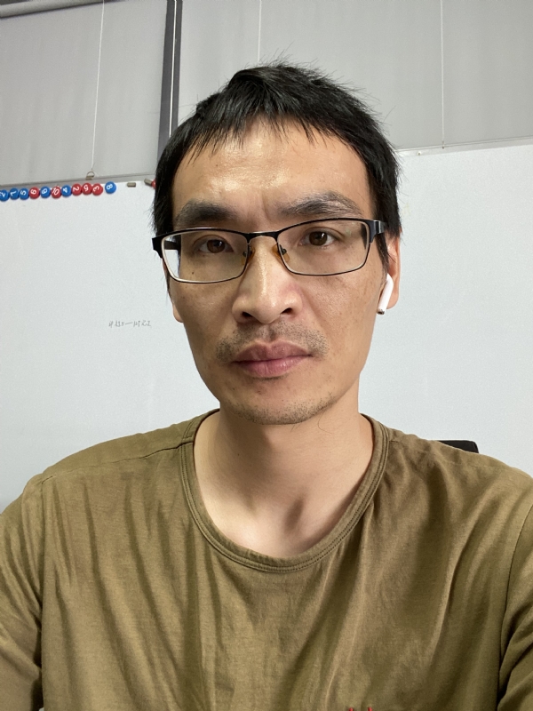 孤独的根号三的第一张照片--温州中老年相亲网